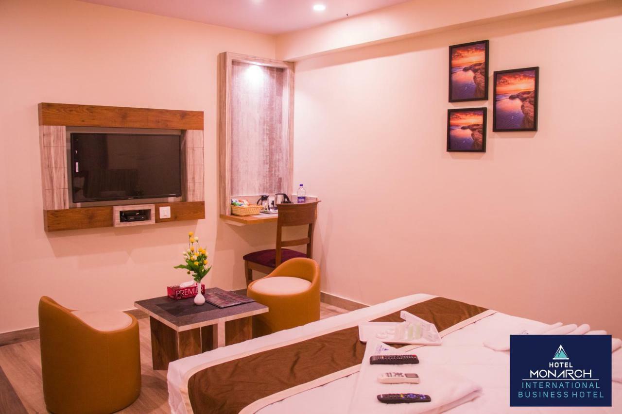 Hotel Monarch International Μπανγκαλόρ Εξωτερικό φωτογραφία