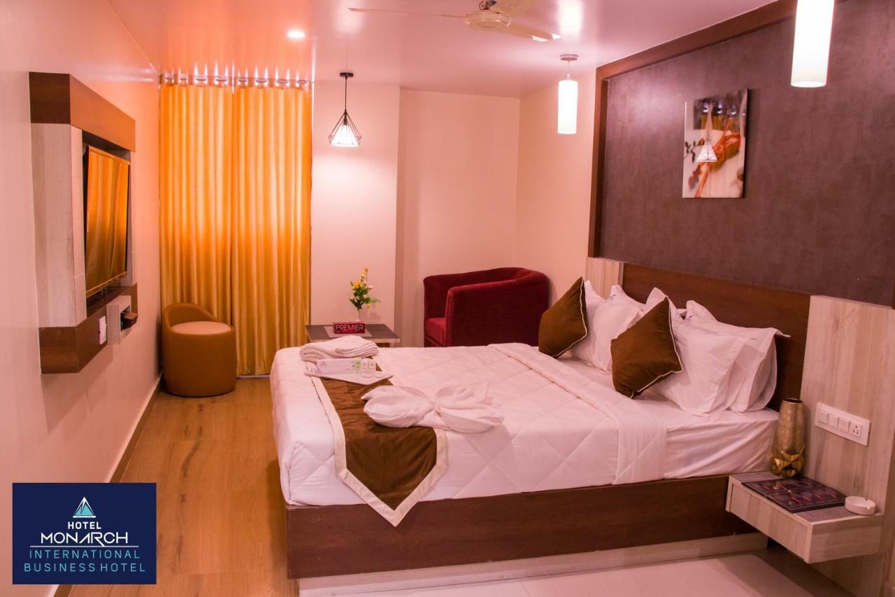 Hotel Monarch International Μπανγκαλόρ Εξωτερικό φωτογραφία